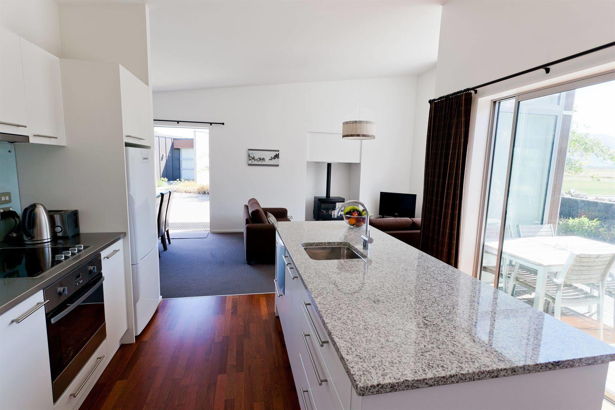 Ski Time Lodge Methven Exterior photo